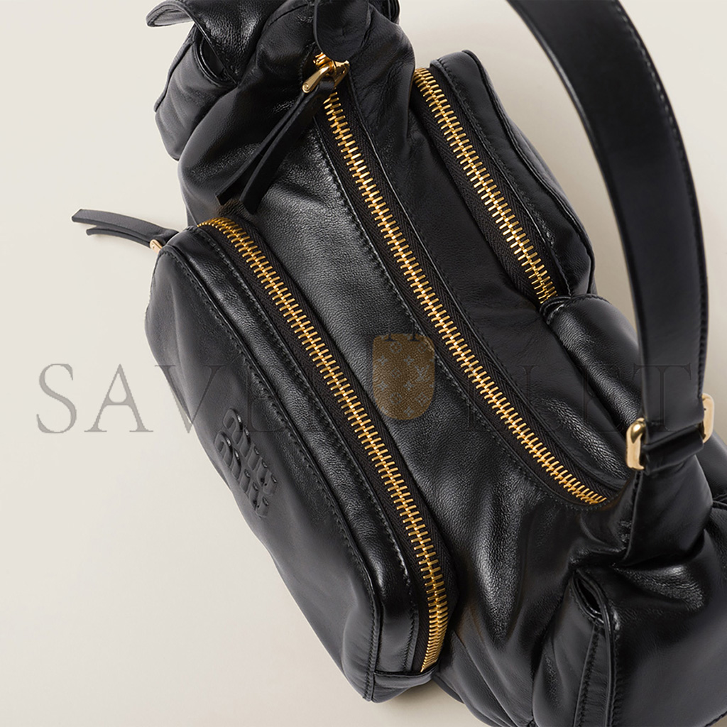 MIU MIU NAPPA LEATHER POCKET BAG 5BC146 (21*12*6cm) MIU MIU NAPPA LEATHER POCKET BAG 5BC146 (21*12*6cm)